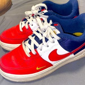 2017
Air Force 1 Low LV8 GS 'Independence Day'